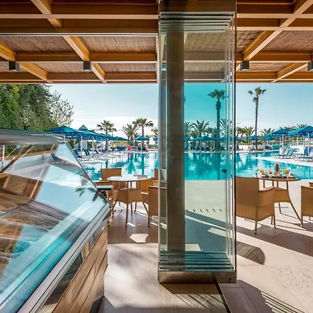 Resort Mitsis 5*
